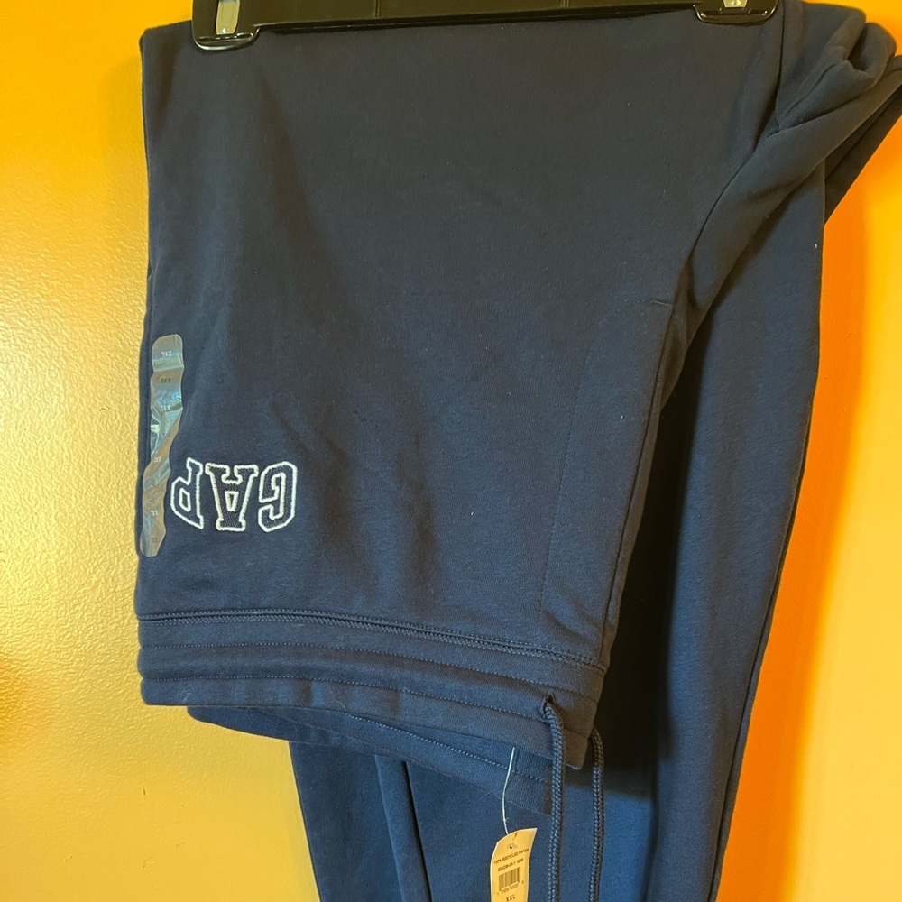 Sweat pants